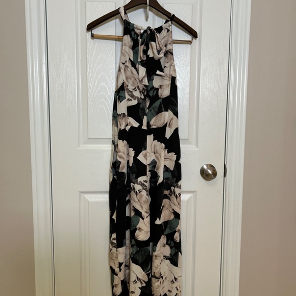 Le Château Floral Jumpsuit - Picture 2 of 5